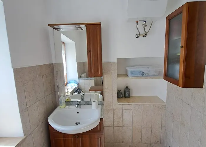 Uso Turistico Casa vacanze Entracque